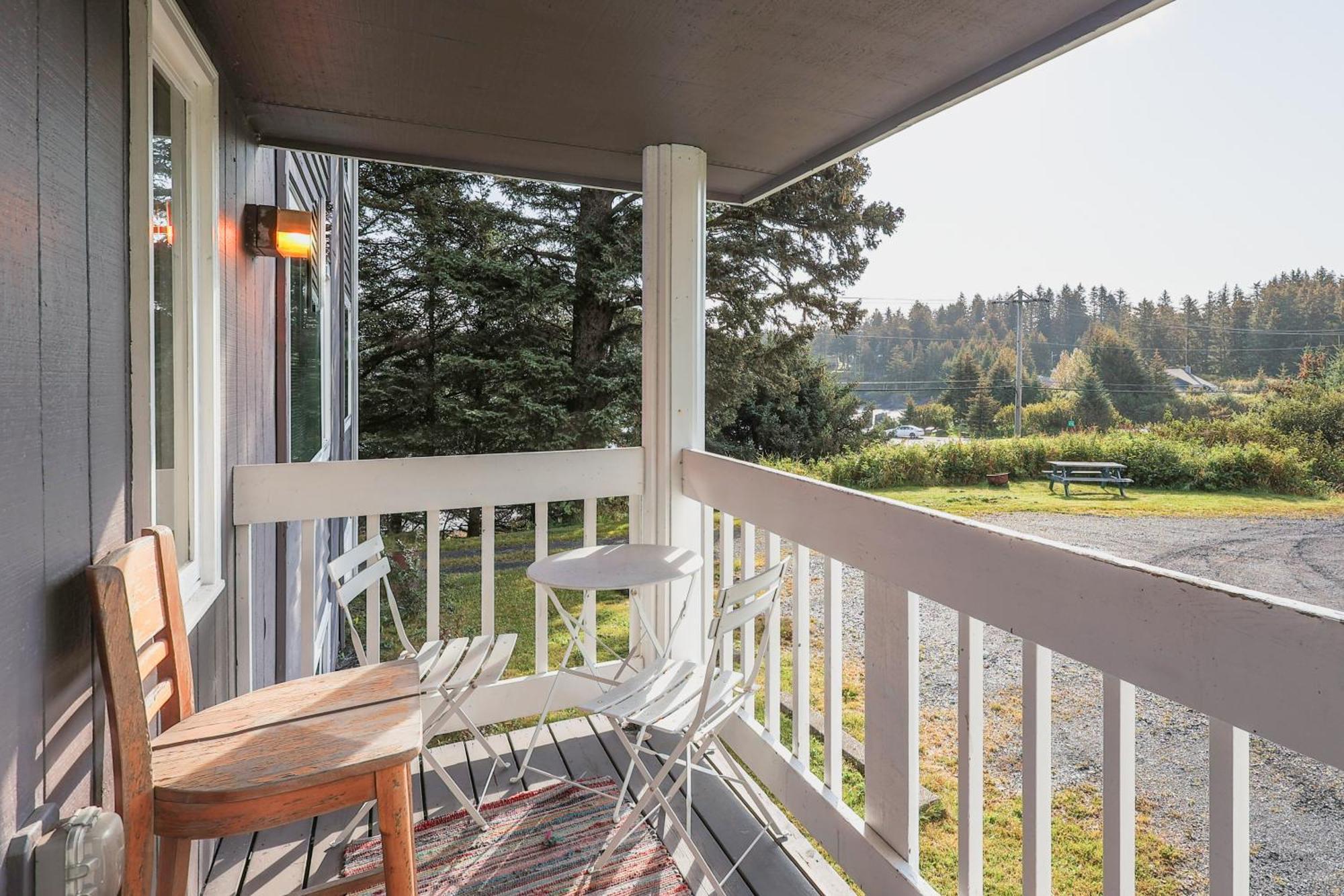 The Rogue Wave-Beach Access, Ocean Views, Private Kodiak Exterior photo